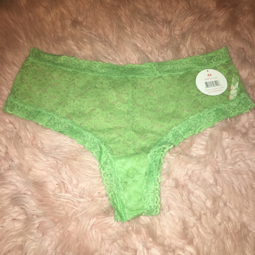 (Lot of 4) panties 4X NWT